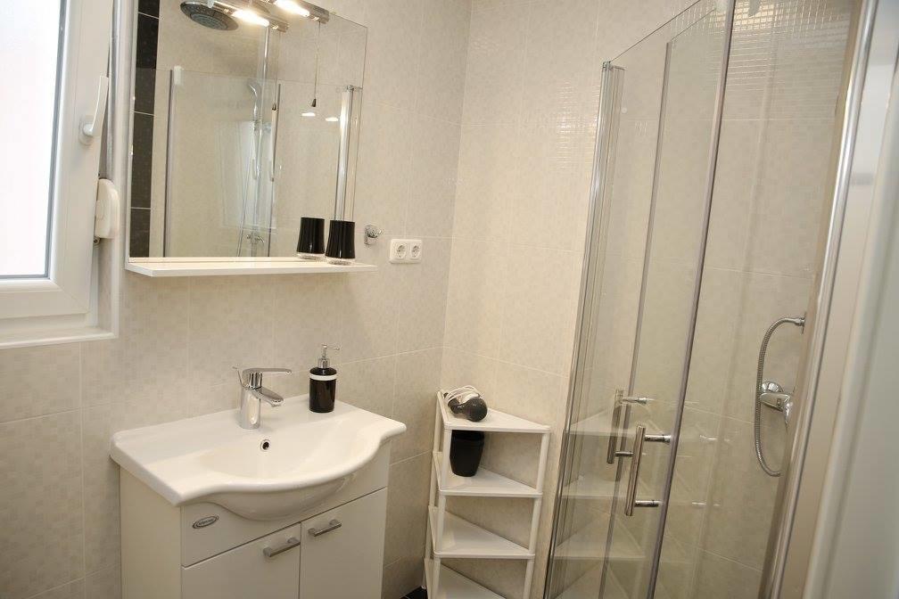 Apartments Simic Водице Екстер'єр фото