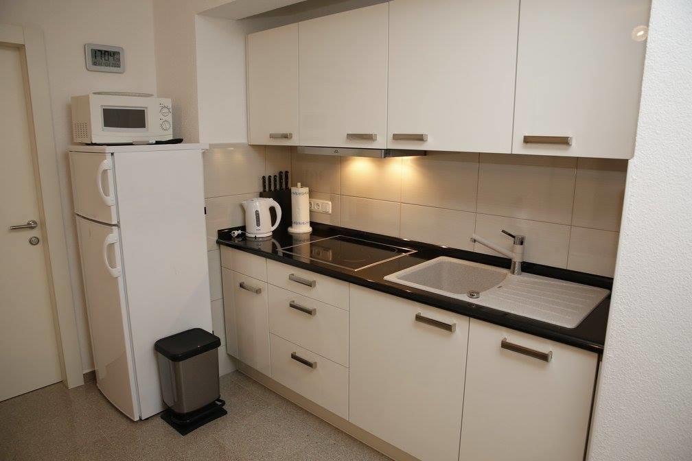 Apartments Simic Водице Екстер'єр фото